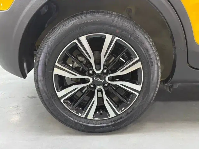 Kia KX1 — Фото автомобиля 19