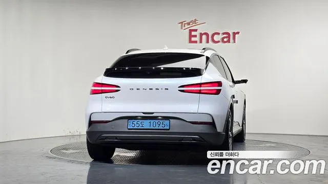 Genesis GV60 — Фото автомобиля 4