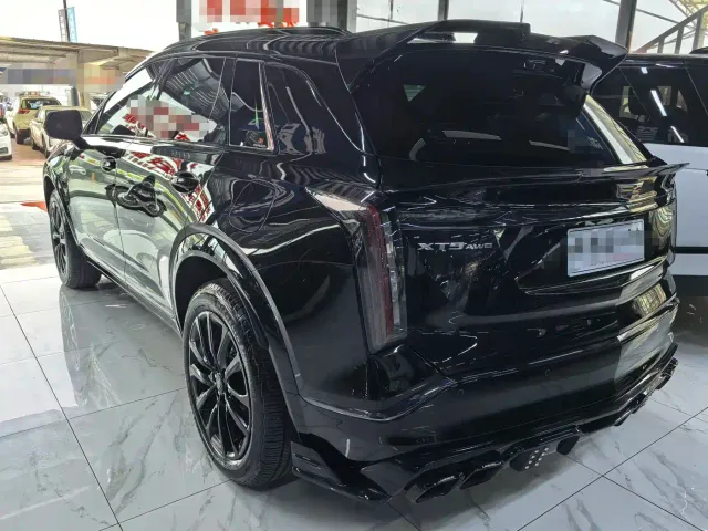 Cadillac XT5 — Фото автомобиля 4