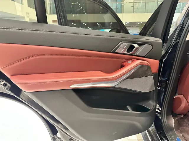 BMW X5 — Фото автомобиля 14