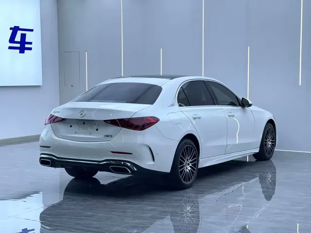 Mercedes-Benz C-Class — Фото автомобиля 7