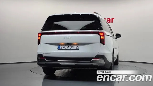 Kia Carnival 4th Gen — Фото автомобиля 4