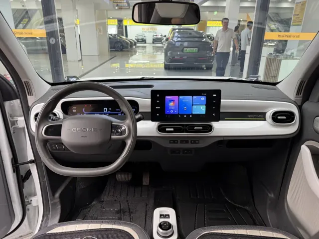Geely Panda — Фото автомобиля 10