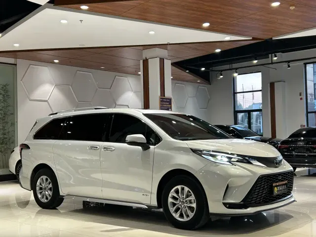 Toyota Granvia — Фото автомобиля 5