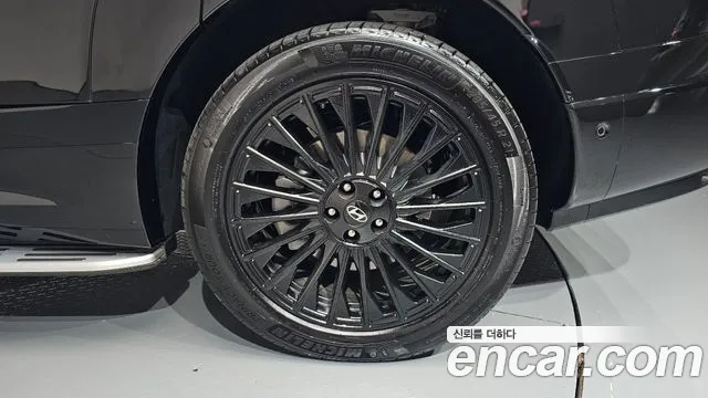 Hyundai Ioniq 9 — Фото автомобиля 6