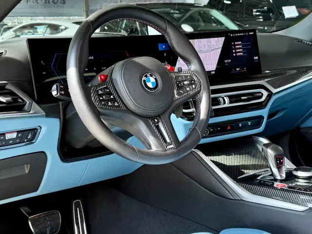BMW M4 — Фото автомобиля 8