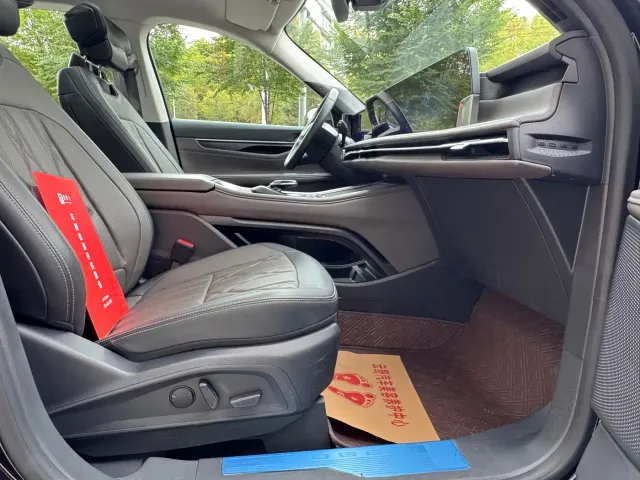 Ford Edge — Фото автомобиля 22