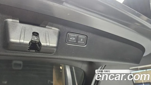 Genesis GV60 — Фото автомобиля 20