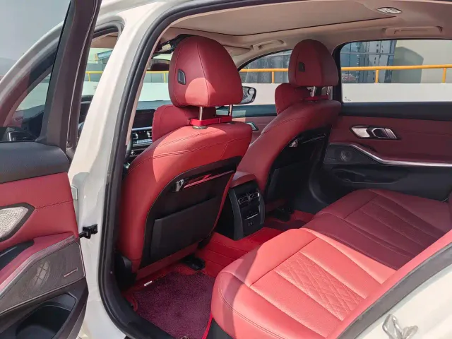 BMW 3 Series — Фото автомобиля 8