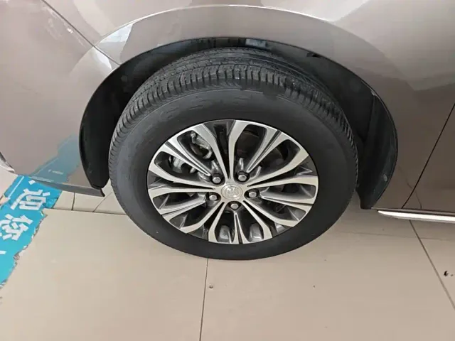 Buick Buick GL8 2023 Model Land Business Class Smart — Фото автомобиля 22