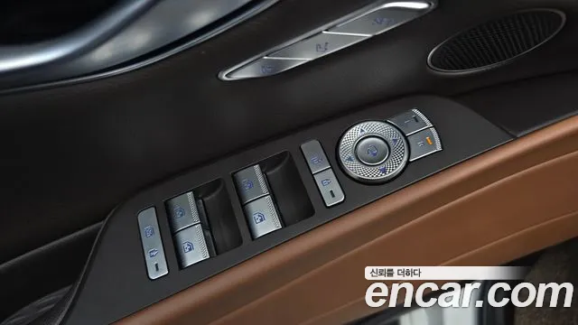 Genesis G80 Бензин 2.5 турбо 2WD — Фото автомобиля 27