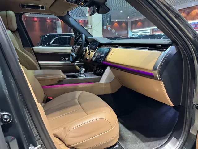 Land Rover Range Rover — Фото автомобиля 6