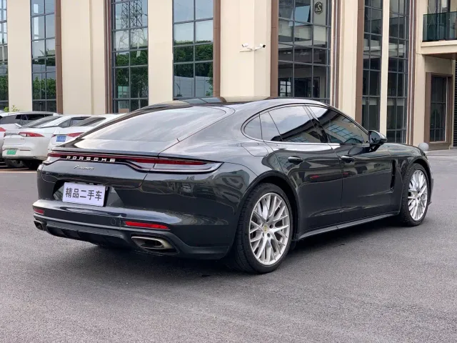 Porsche Panamera — Фото автомобиля 6