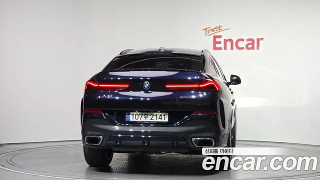 BMW X6 xDrive40i M Sport — Фото автомобиля 3