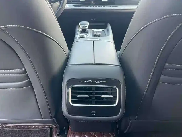 Chery Arrizo 8 — Фото автомобиля 7