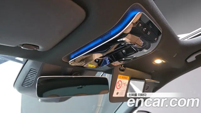 Mercedes-Benz E-Class — Фото автомобиля 17