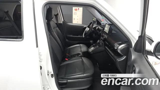 Hyundai Casper Casper Essential Light — Фото автомобиля 10