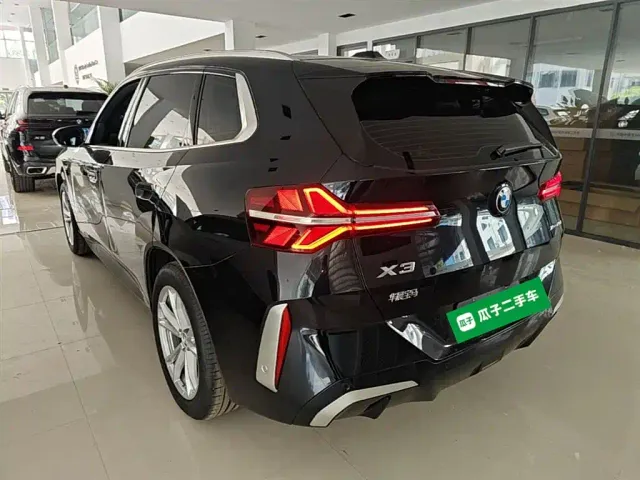 BMW X3 — Фото автомобиля 4