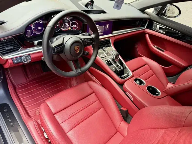 Porsche Panamera — Фото автомобиля 3