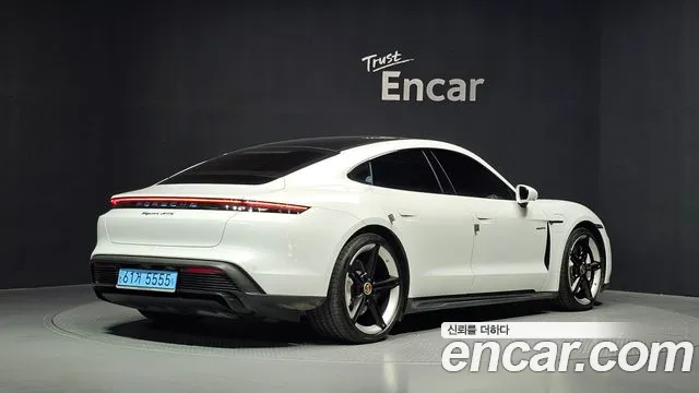 Porsche Taycan Taycan Khan — Фото автомобиля 2