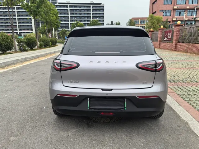 Geely Starry Wish — Фото автомобиля 9