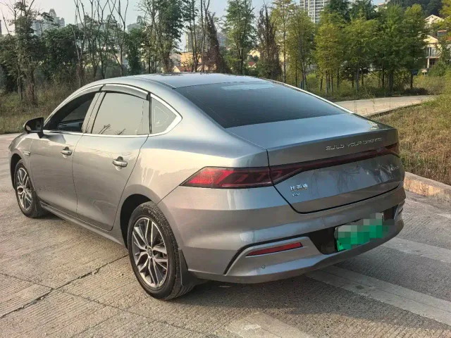 BYD Qin PLUS — Фото автомобиля 13