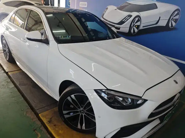 Mercedes-Benz C-Class — Фото автомобиля 3