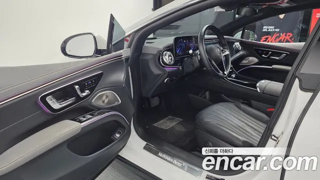 Mercedes-Benz EQS — Фото автомобиля 10