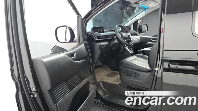 Hyundai Staria Staria L3.5 Tourer 9 мест — Фото автомобиля 10