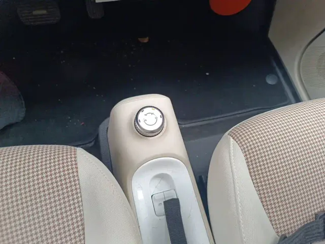 Wuling Hongguang Mini EV — Фото автомобиля 10