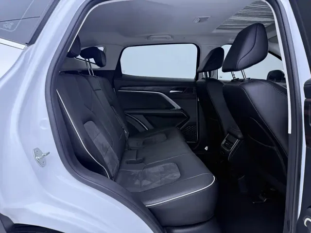 Haval H6 — Фото автомобиля 23
