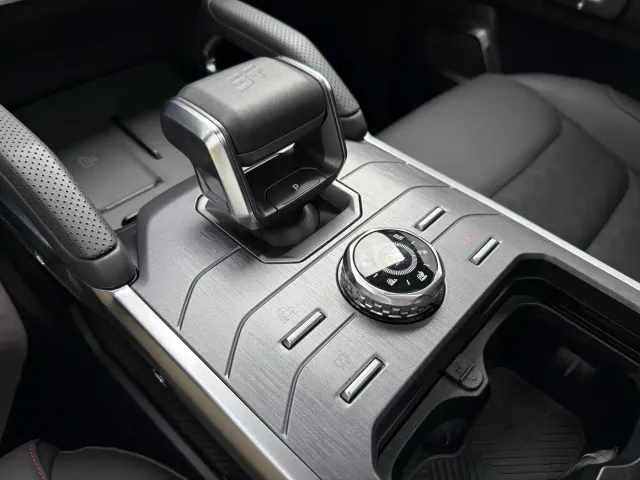 Jetour T2 — Фото автомобиля 5