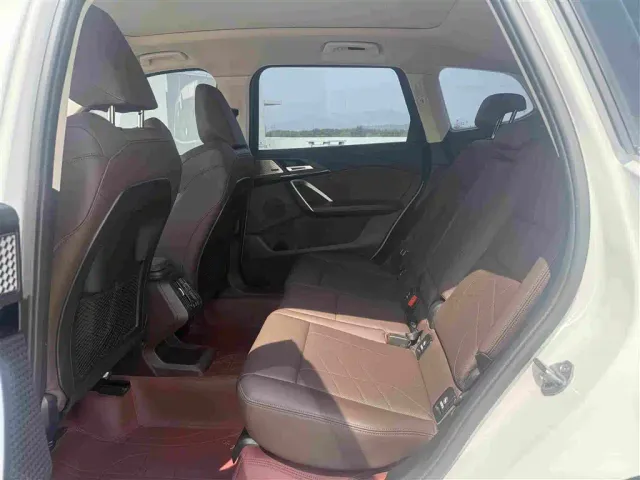 BMW X1 — Фото автомобиля 6