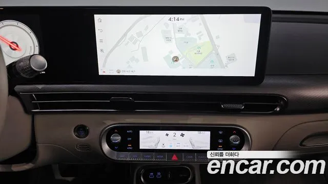 Genesis GV60 — Фото автомобиля 13