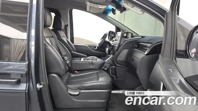Hyundai Staria — Фото автомобиля 17