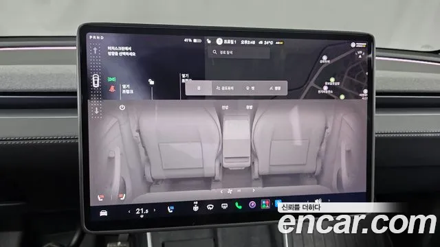 Tesla Model Y — Фото автомобиля 29
