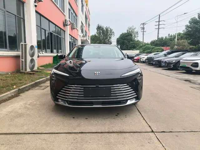Фотография автомобиля — Buick LaCrosse