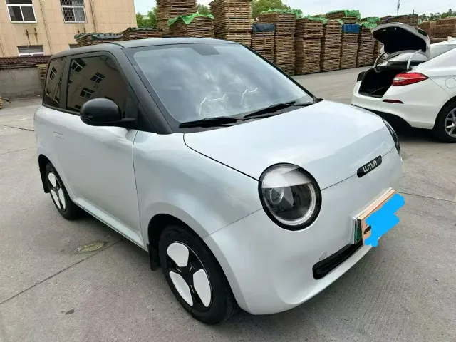 Changan Lumin — Фото автомобиля 3