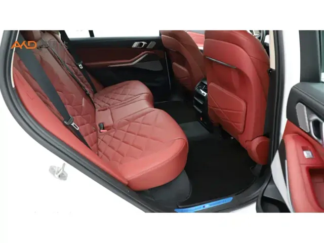 BMW X5 — Фото автомобиля 8