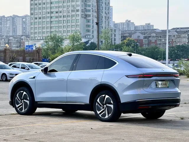 Nio EC7 — Фото автомобиля 5