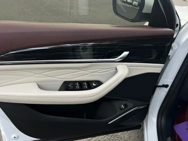 Geely Xingyue L — Фото автомобиля 9