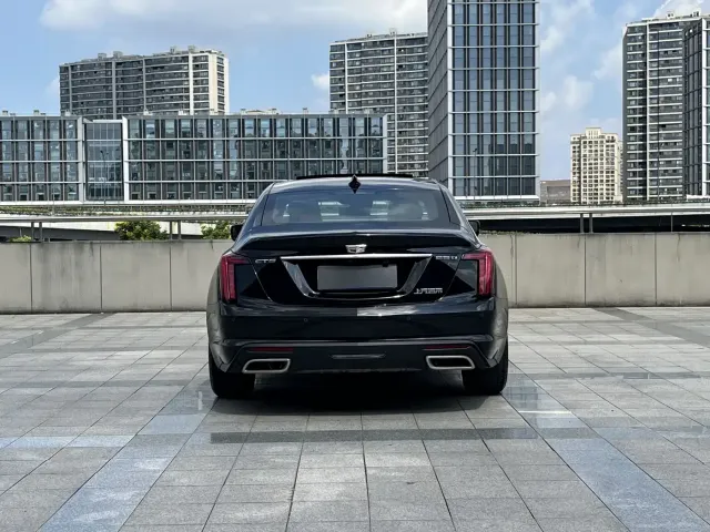 Cadillac CT5 — Фото автомобиля 16