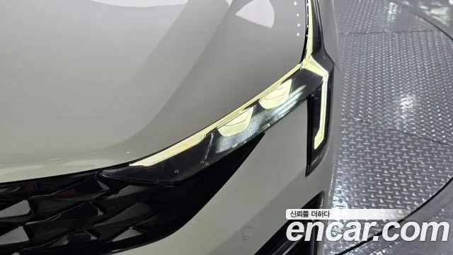 Kia K5 Новый K5 3 поколение 2.0 LPi(Для проката) — Фото автомобиля 22