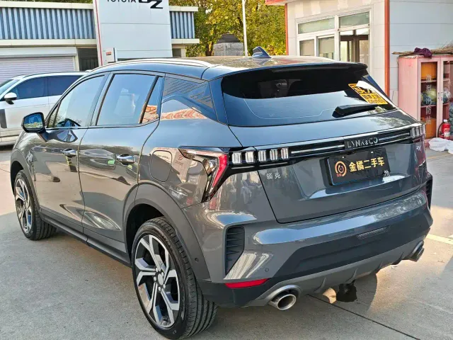 Lynk & Co 06 — Фото автомобиля 2