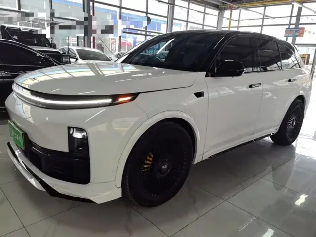 Фотография автомобиля — Li Auto L7