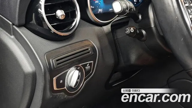 Mercedes-Benz GLC-Class — Фото автомобиля 28