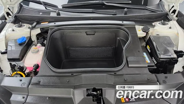 Hyundai Ioniq 6 — Фото автомобиля 9