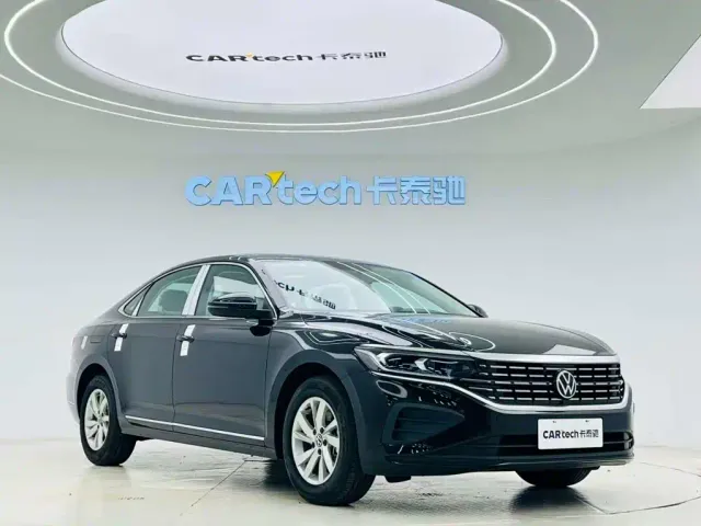 Volkswagen Passat — Фото автомобиля 2