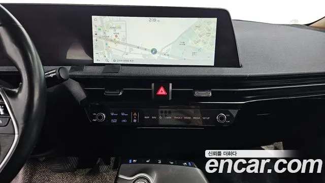 Kia EV6 — Фото автомобиля 14