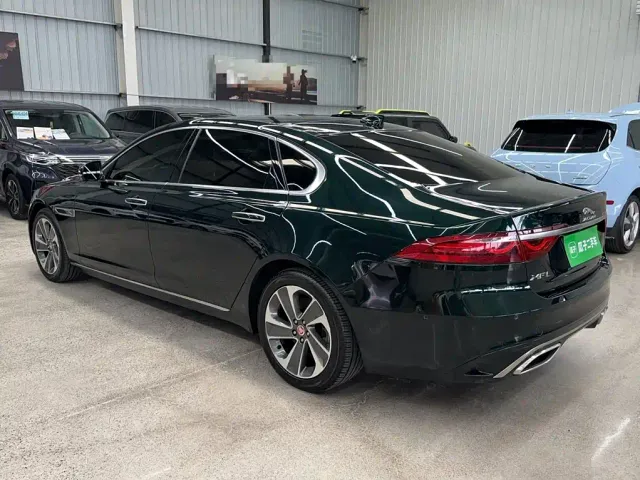 Jaguar Jaguar XFL 2021 XFL 2.0T P200 2WD Elite Luxury Edition — Фото автомобиля 17